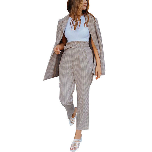 Blazer à carreaux avec pantalon à lacets